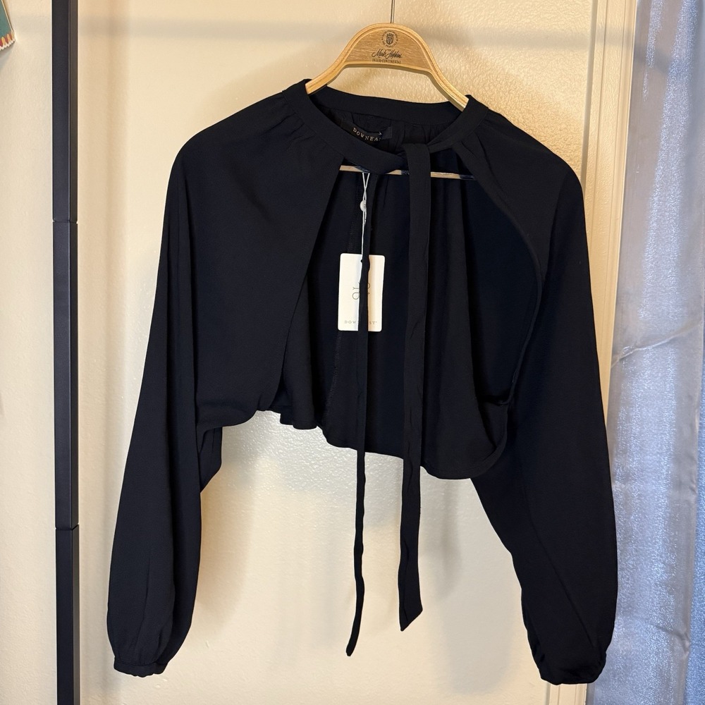 NWT Downeast Women's Small Black Tie Event Black Cropped Long Sleeve Shawl